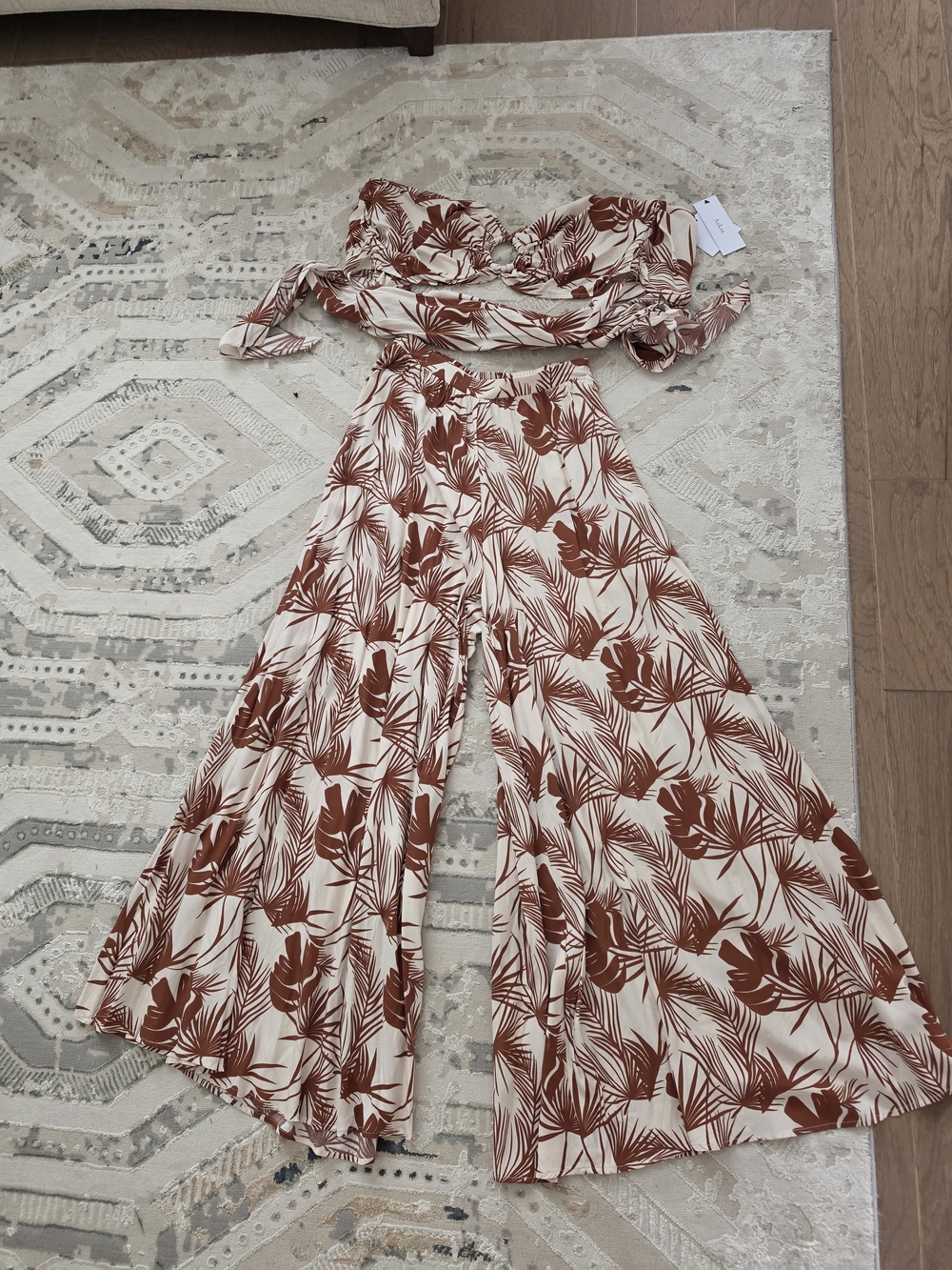 Aakaa Cream & Rust Tropical Wide-Leg Pants